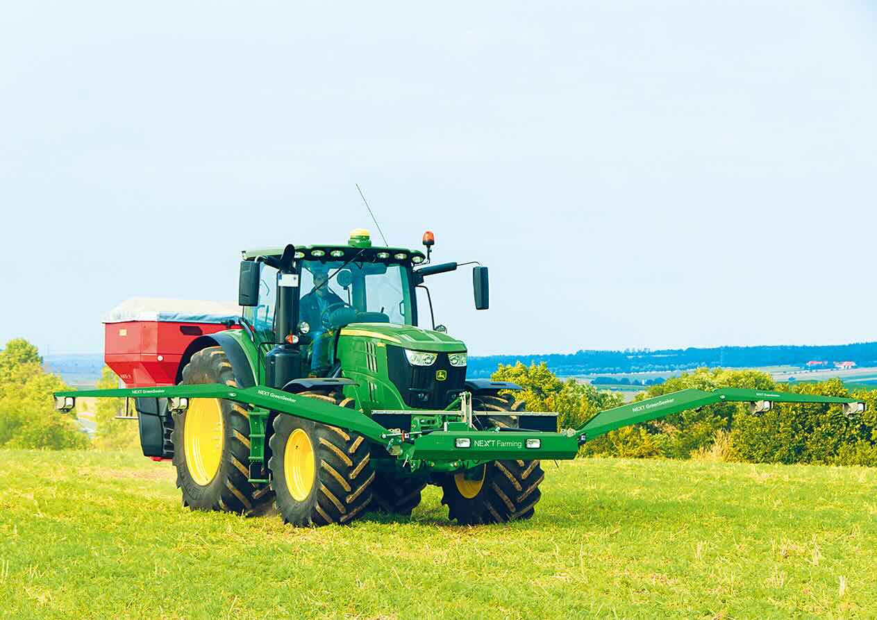 GreenSeeker John Deere traktoron